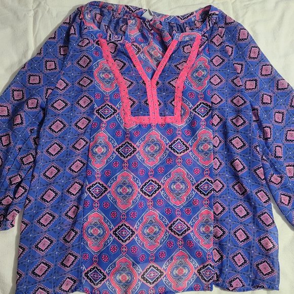Old Navy Tops - Old navy sheer blouse in a size medium.